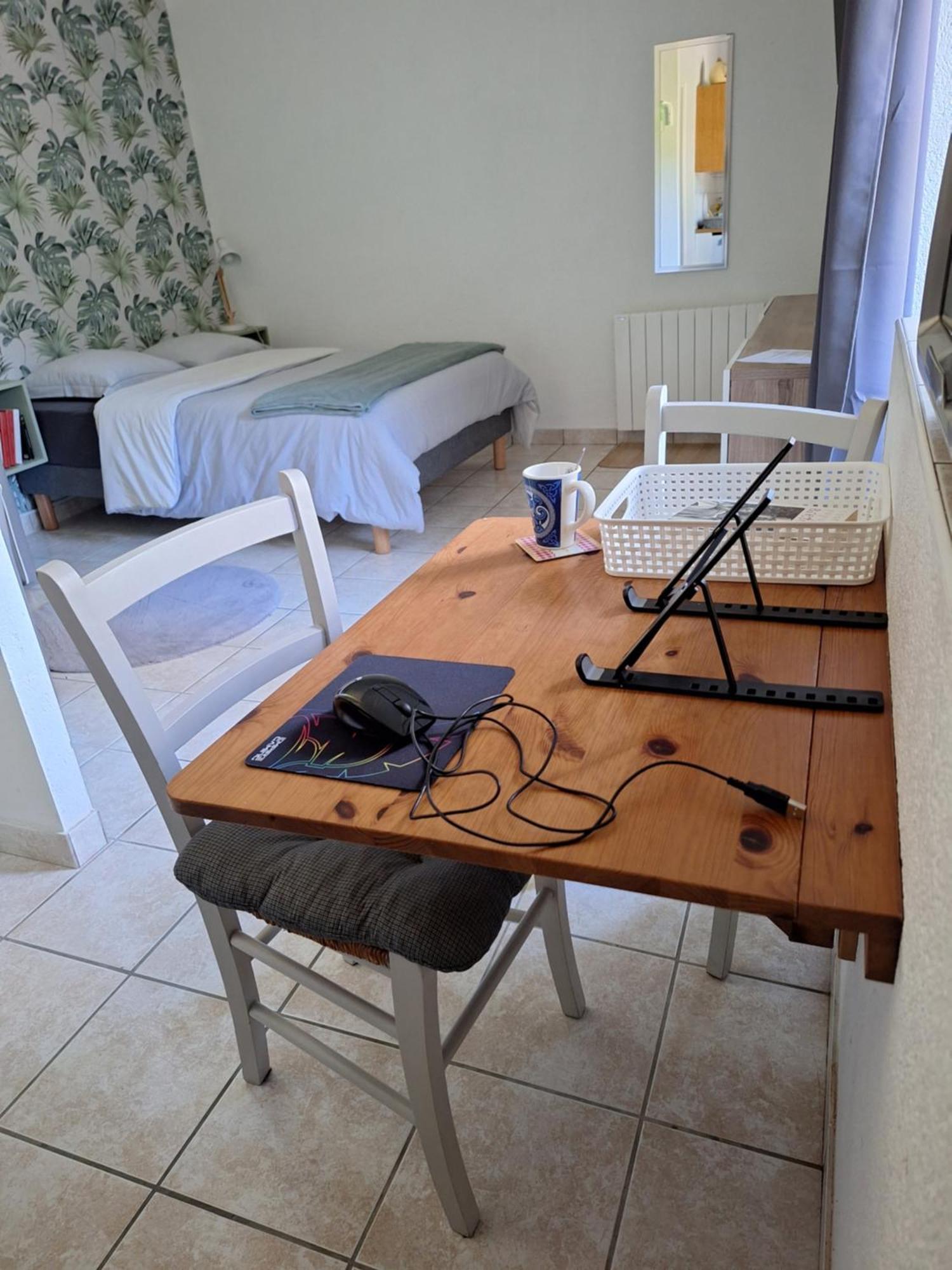 Studio 11, Draps, Linge, Wifi # Longere Bretonne#Morbihan Sulniac エクステリア 写真